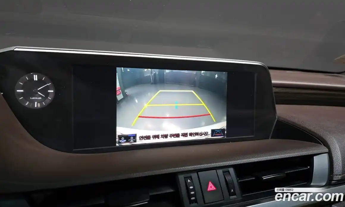 Lexus ES 2021 2.5 Автомат в Москве № 275611, фото 19