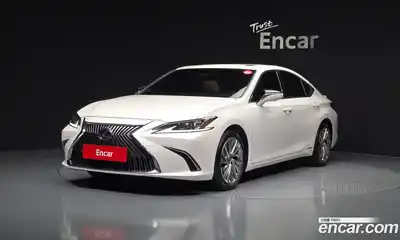 Lexus ES 2021 2.5 Автомат в Москве № 275611, миниатюра 3