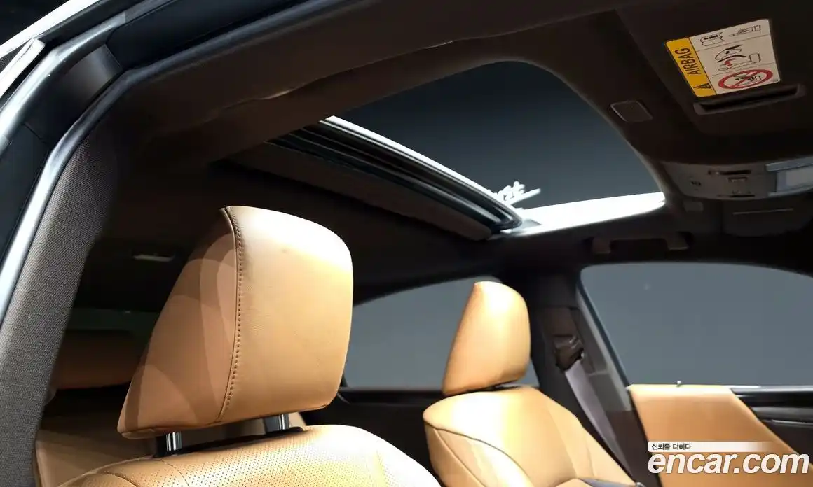 Lexus ES 2021 2.5 Автомат в Москве № 275611, фото 7