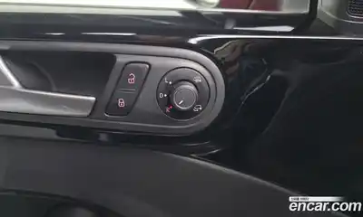 Volkswagen Beatle 2016 2.0 Автомат в Москве № 277572, миниатюра 3