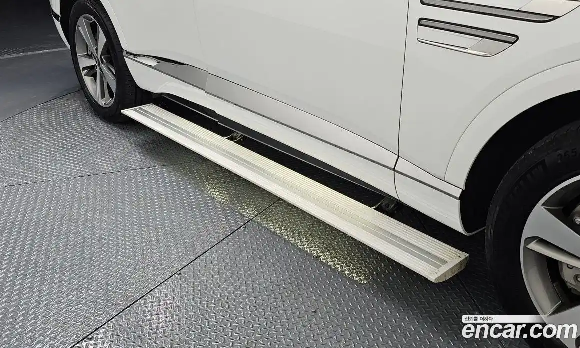 Genesis GV80 2023 2.5 Автомат в Москве № 27819, фото 16