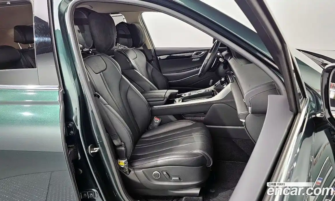 Genesis GV80 2022 2.5 Автомат в Москве № 27914, фото 13