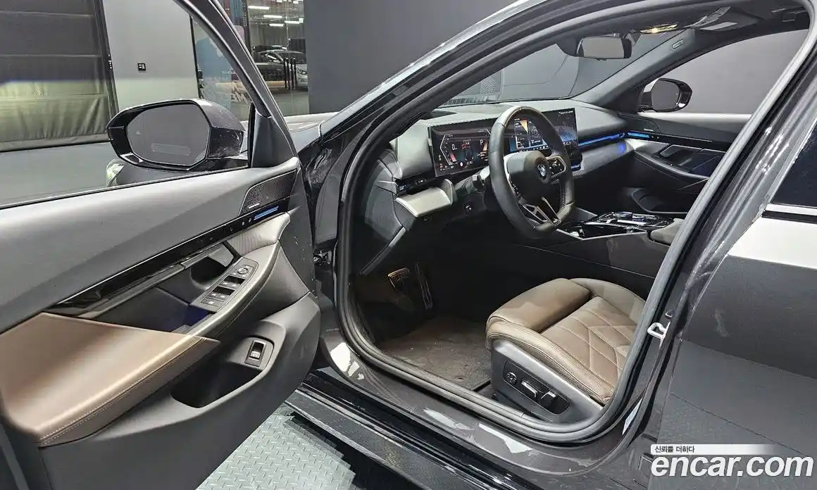 BMW 5-Series 2024 2.0 Автомат в Москве № 280041, фото 4