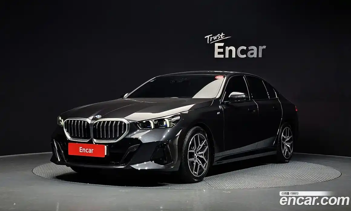 BMW 5-Series 2024 2.0 Автомат в Москве № 280041, фото 5