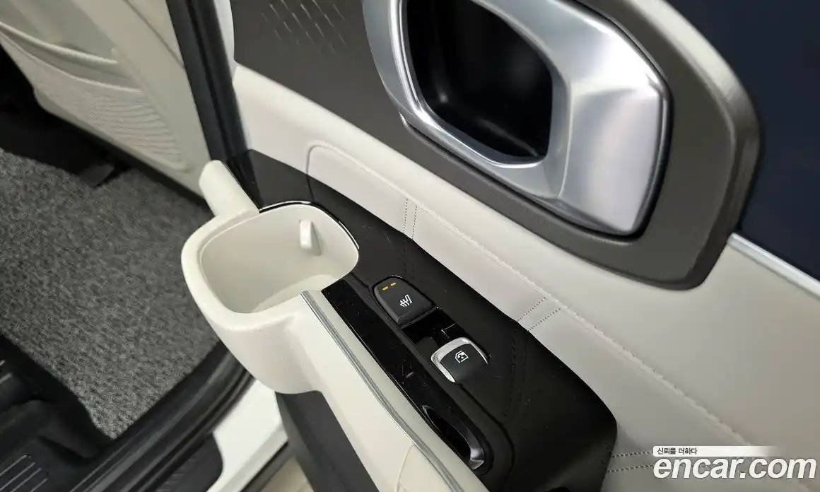 Kia Sorento 2024 1.6 Автомат в Москве № 286914, фото 8