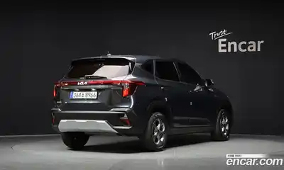 Kia Seltos 2024 1.6 Автомат в Москве № 287556, миниатюра 7