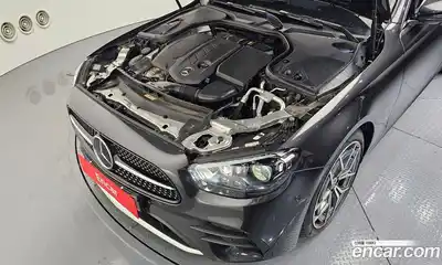 Mercedes-Benz E-Class, 2022