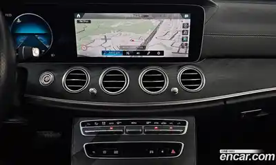 Mercedes-Benz E-Class 2022 1.9 Автомат в Москве № 288276, миниатюра 11