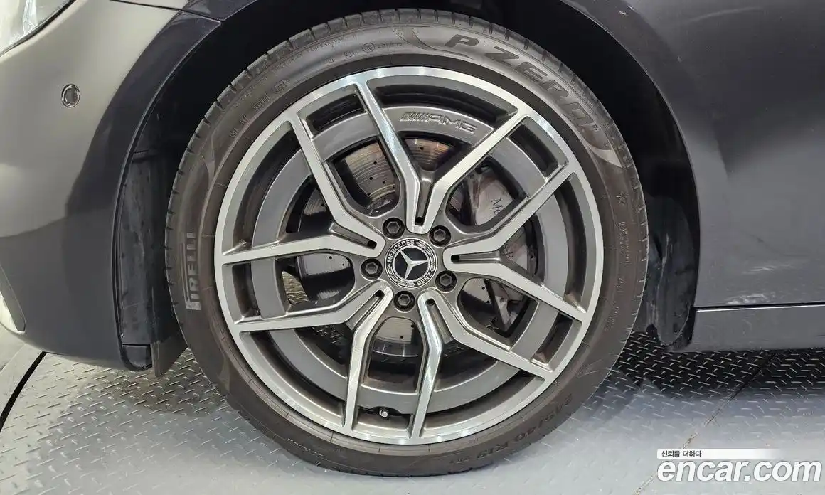 Mercedes-Benz E-Class 2022 1.9 Автомат в Москве № 288276, фото 5