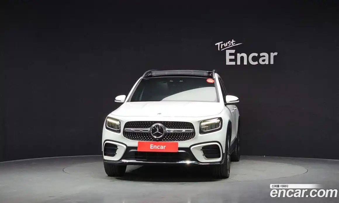 Mercedes-Benz GLB-Class 2024 2.0 Автомат в Москве № 289900, фото 13