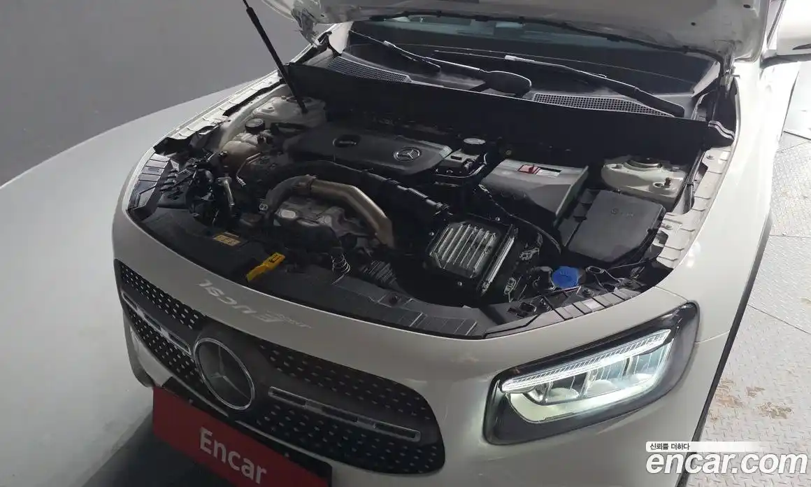 Mercedes-Benz GLB-Class 2024 2.0 Автомат в Москве № 289900, фото 19