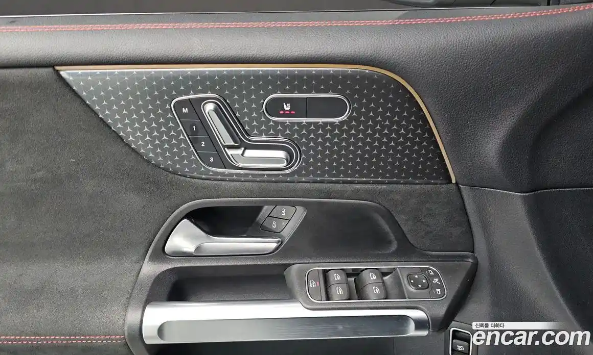 Mercedes-Benz GLB-Class 2024 2.0 Автомат в Москве № 289900, фото 20