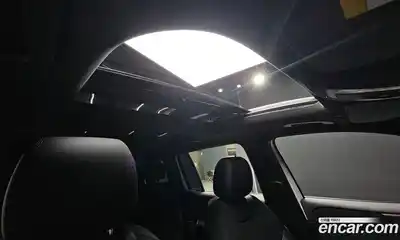 Mercedes-Benz GLB-Class 2024 2.0 Автомат в Москве № 289900, миниатюра 2