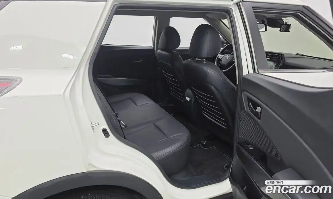 SsangYong TIBOLI 2022 1.5 Автомат в Москве № 290739, фото 17