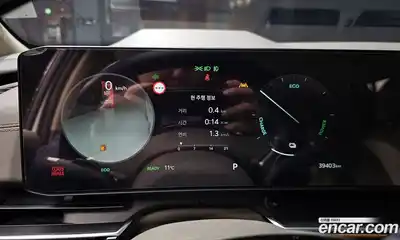 Kia Canival 2024 1.6 Автомат в Москве № 308448, миниатюра 8