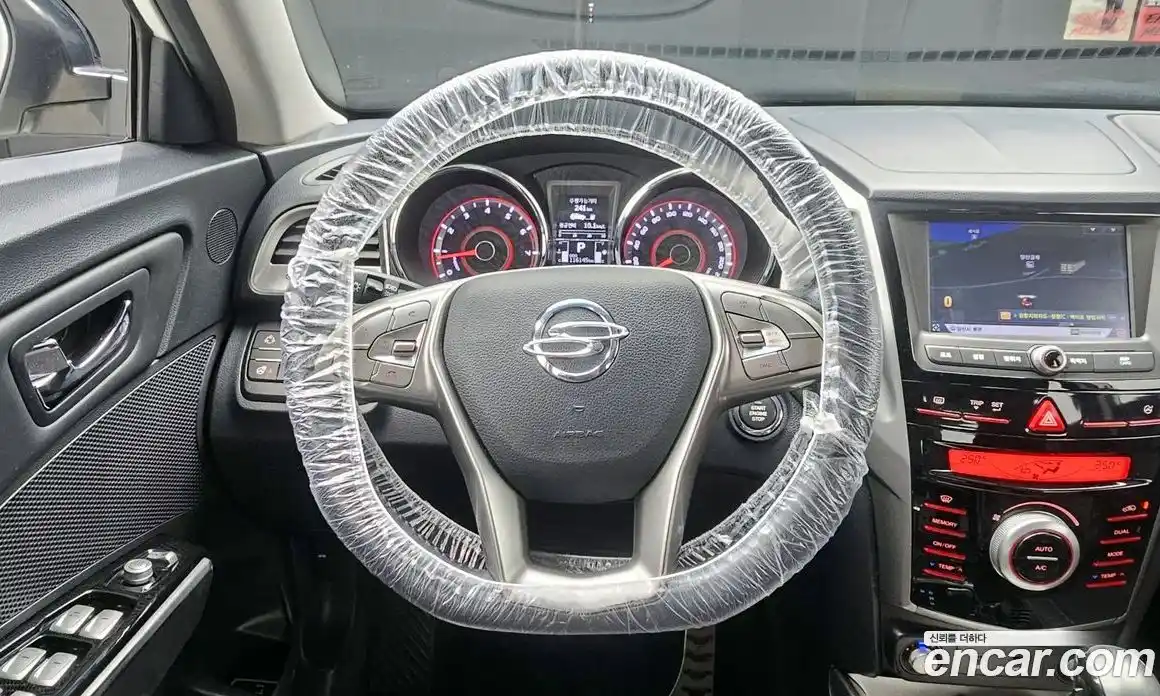 SsangYong TIBOLI 2015 1.6 Автомат в Москве № 31004, фото 19