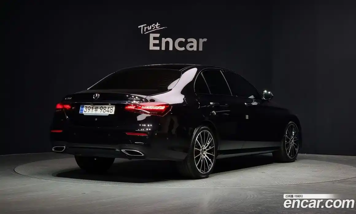 Mercedes-Benz E-Class 2023 2.0 Автомат в Москве № 311610, фото 15