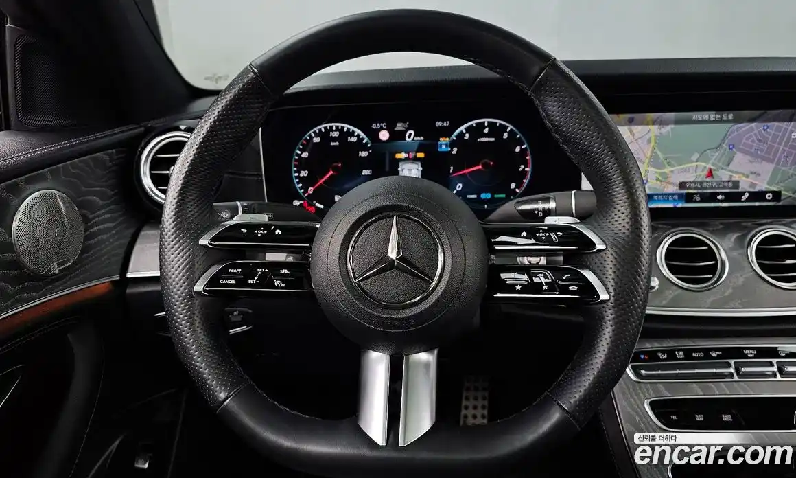 Mercedes-Benz E-Class 2023 2.0 Автомат в Москве № 311610, фото 20