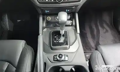 SsangYong Rexton, 2021