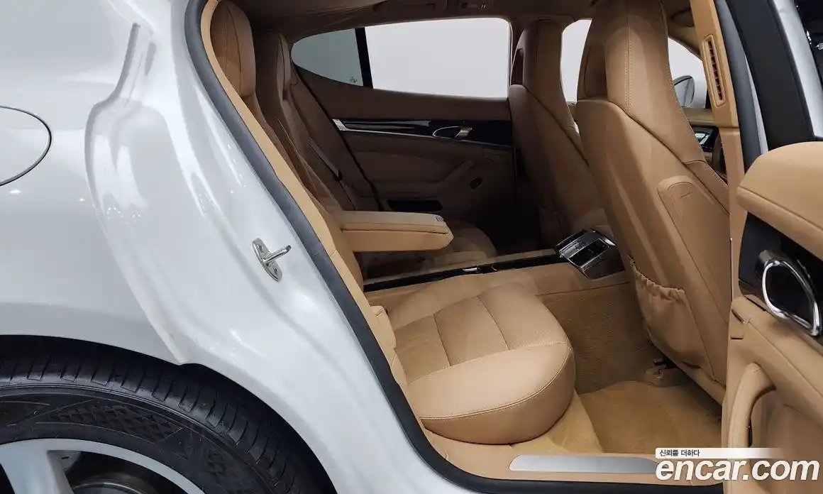 Porsche Panamera 2011 3.6 Автомат в Москве № 314611, фото 15