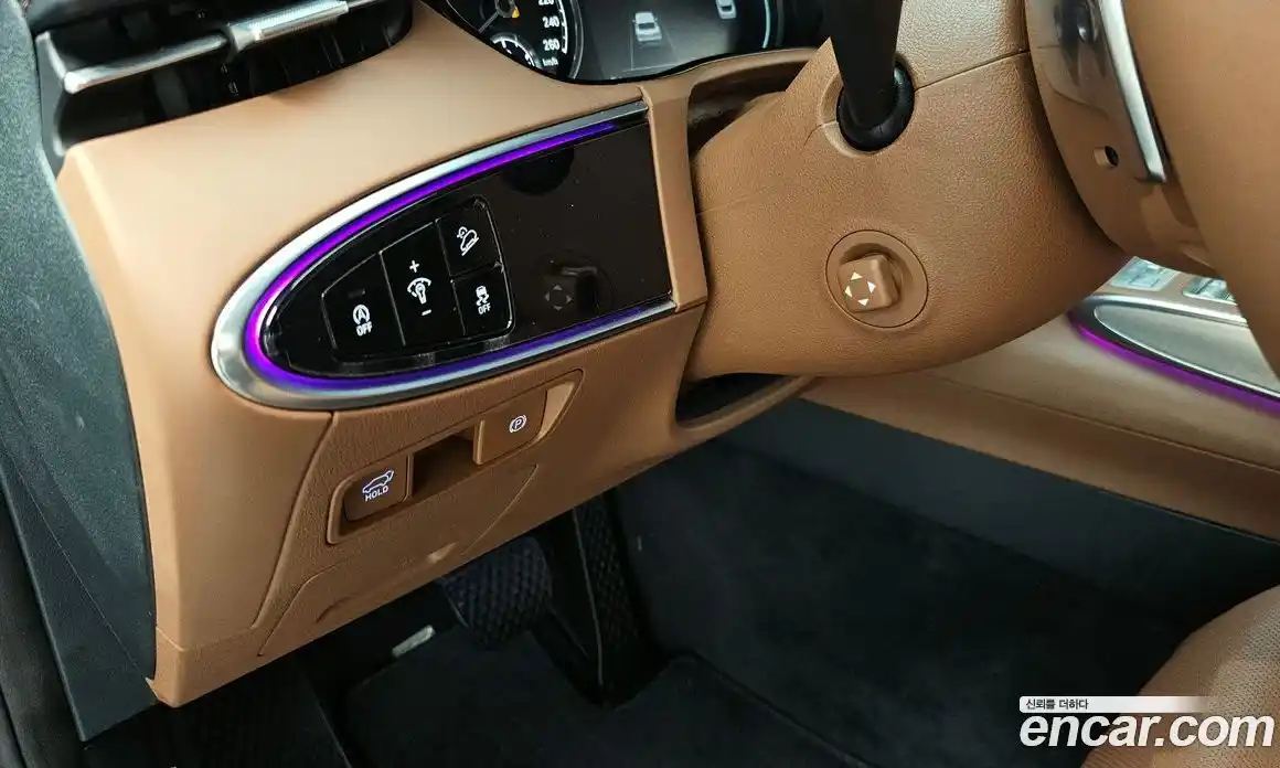 Genesis GV70 2022 2.5 Автомат в Москве № 333827, фото 14