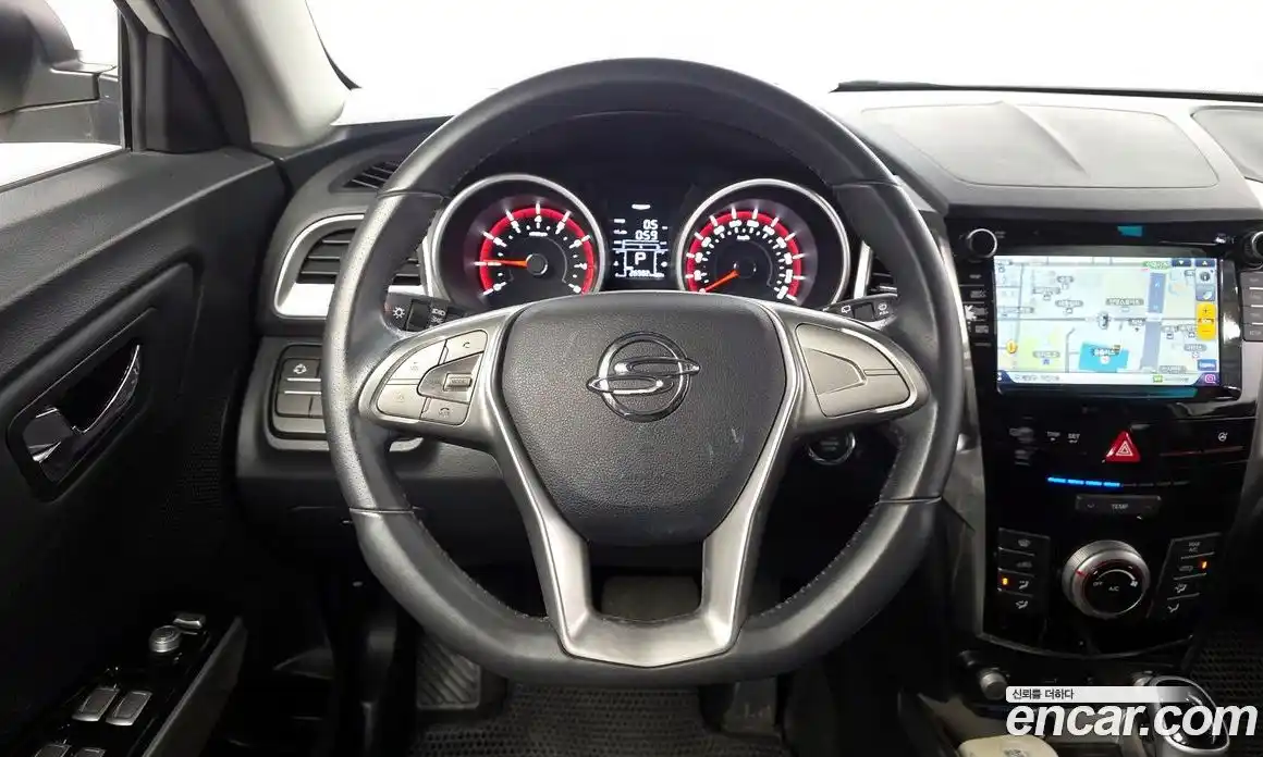 SsangYong TIBOLI 2016 1.6 Автомат в Москве № 33996, фото 9