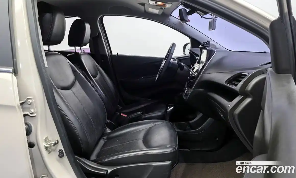 Chevrolet Spark 2017 1.0 Автомат в Москве № 38765, фото 14