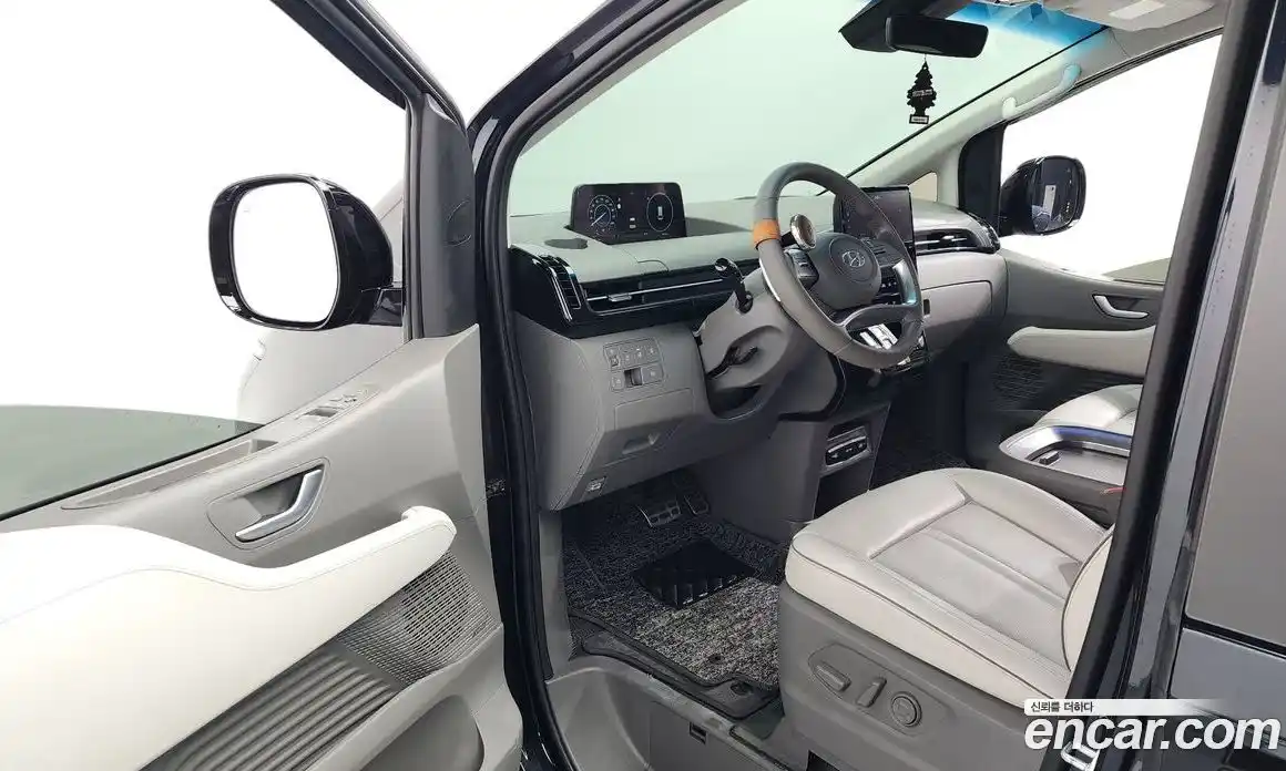 Hyundai Staria 2022 2.2 Автомат в Москве № 44474, фото 15