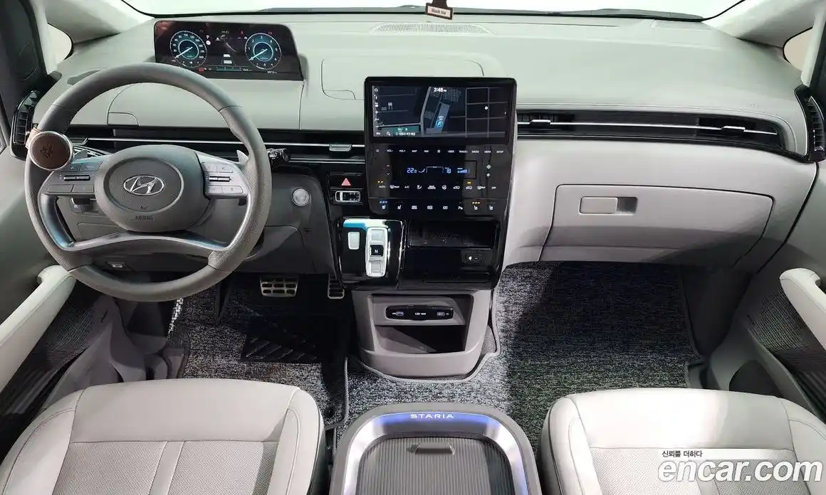 Hyundai Staria 2022 2.2 Автомат в Москве № 44474, фото 17