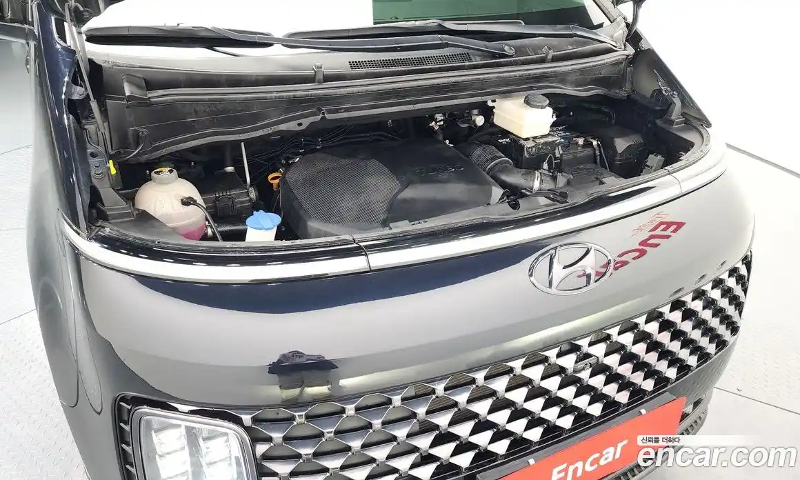 Hyundai Staria 2022 2.2 Автомат в Москве № 44474, фото 4