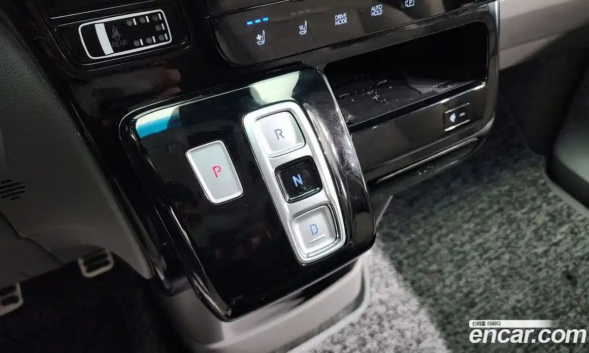 Hyundai Staria 2022 2.2 Автомат в Москве № 44474, фото 7