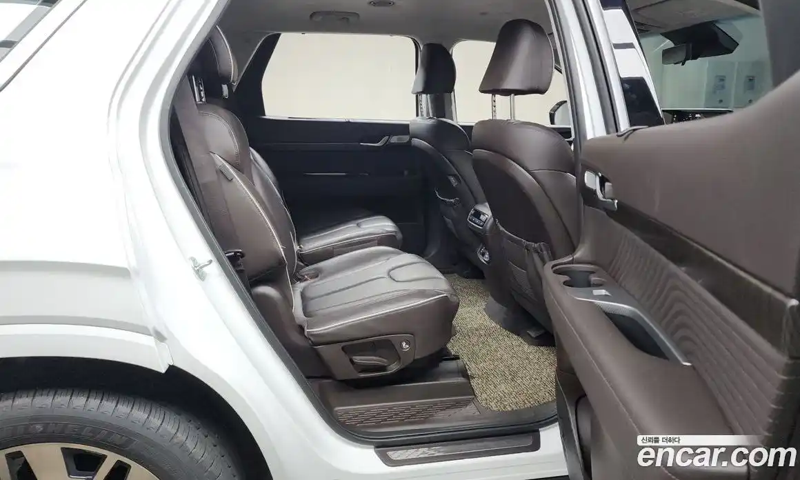 Hyundai Palisade 2023 2.2 Автомат в Москве № 47775, фото 15