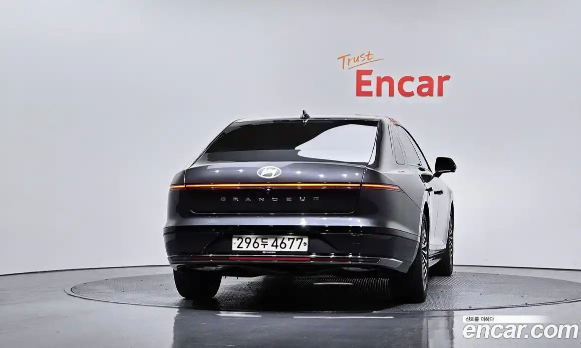 Hyundai Grandeur 2024 1.6 Автомат в Москве № 48396, фото 11