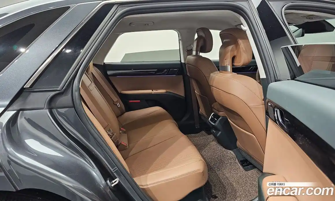 Hyundai Grandeur 2024 1.6 Автомат в Москве № 48396, фото 4