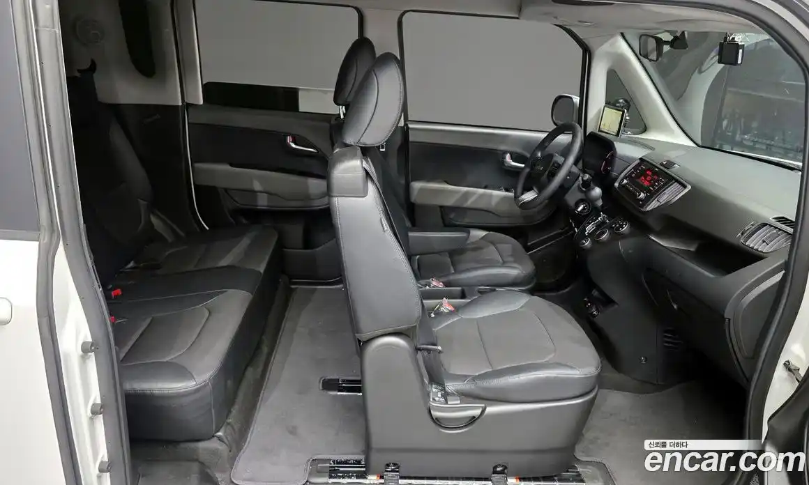 Kia Ray 2023 1.0 Автомат в Москве № 51943, фото 9