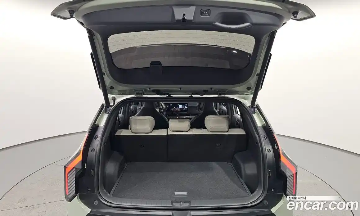 Kia EV3 2025 0.2 Автомат в Москве № 55840, фото 11