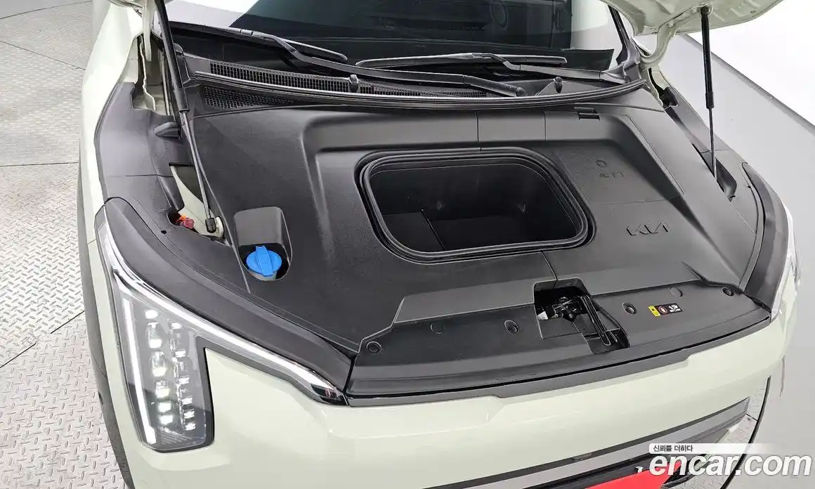 Kia EV3 2025 0.2 Автомат в Москве № 55840, фото 15