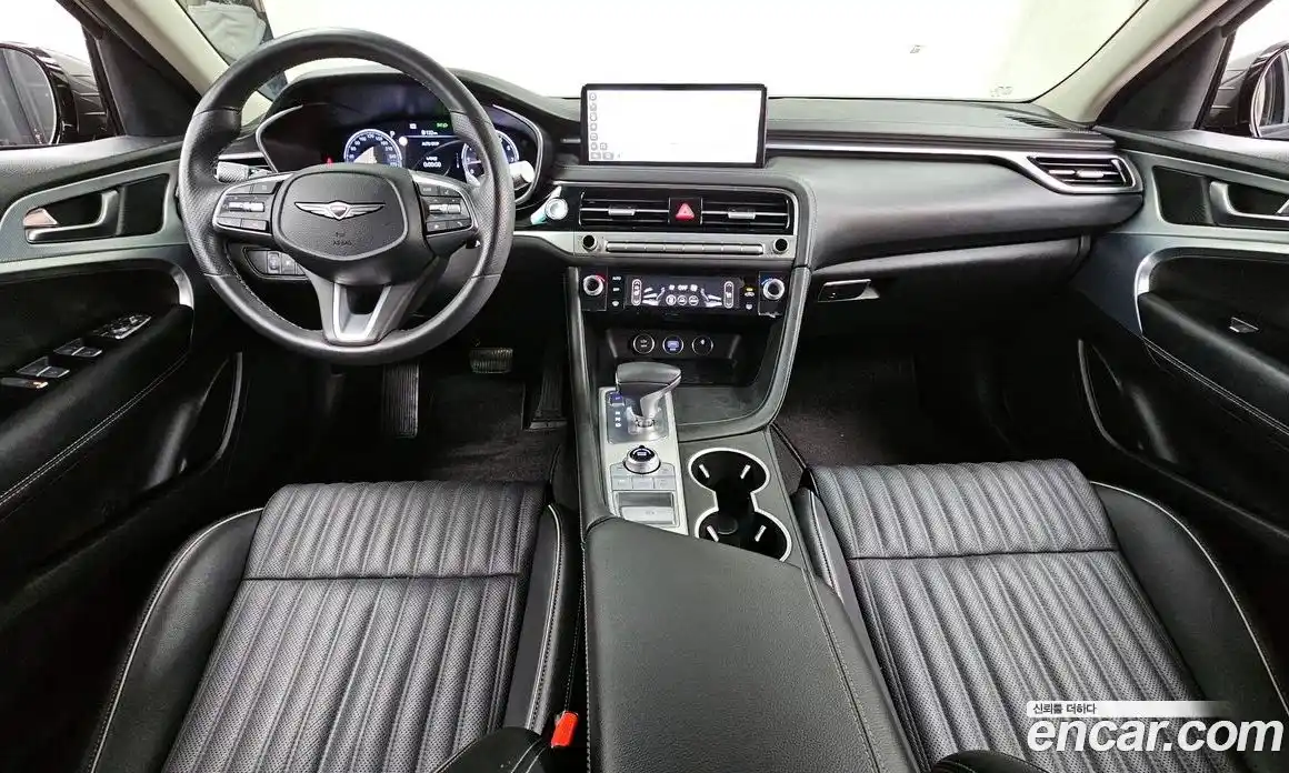 Genesis G70 2024 2.5 Автомат в Москве № 56382, фото 16