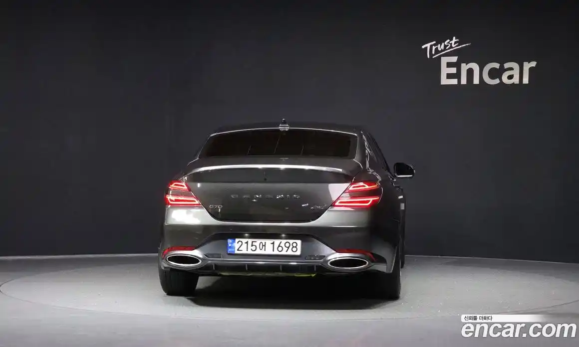 Genesis G70 2024 2.5 Автомат в Москве № 56382, фото 17