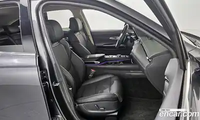 Genesis GV70 2023 2.5 Автомат в Москве № 57739, миниатюра 12