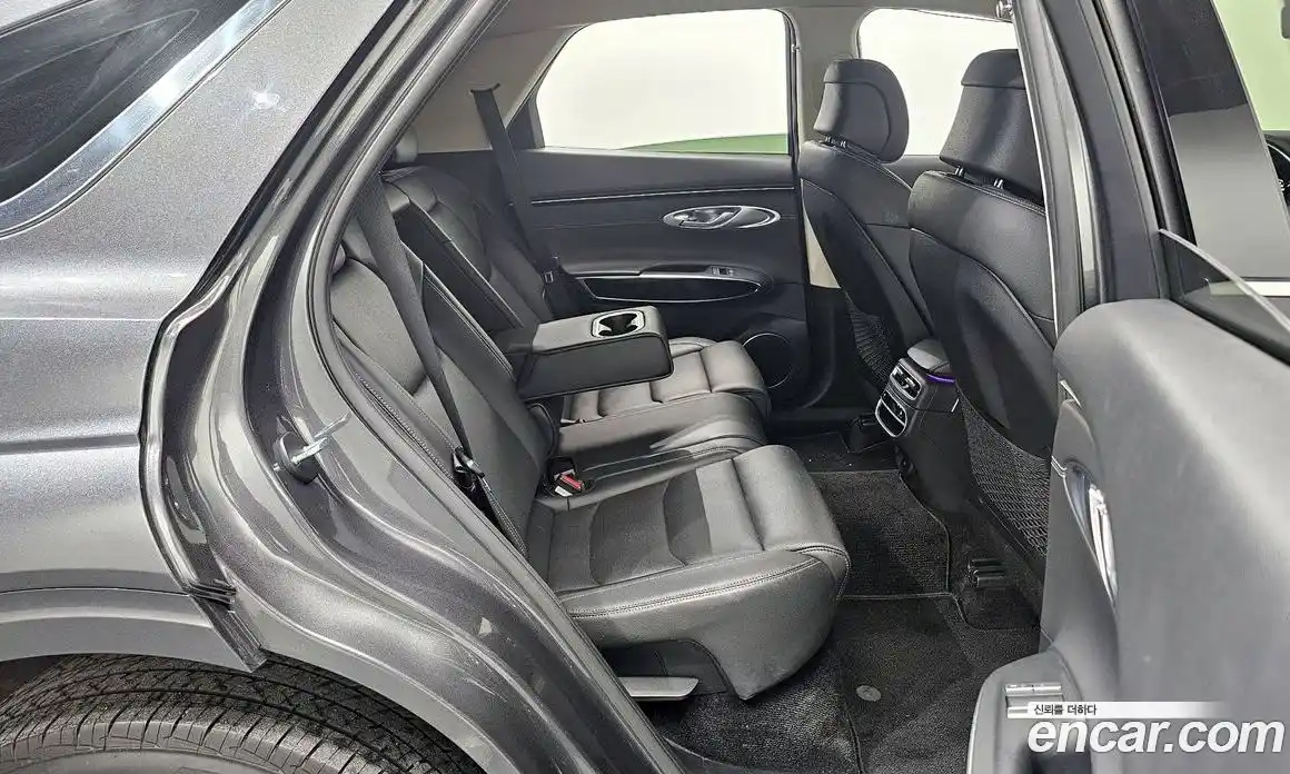 Genesis GV70 2023 2.5 Автомат в Москве № 57739, фото 13