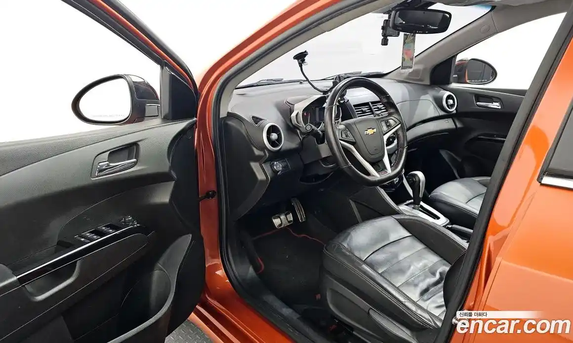 Chevrolet Aveo 2015 1.4 Автомат в Москве № 84614, фото 6