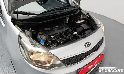 Kia Pride 2015 1.6 Автомат в Москве № 10147, миниатюра 11