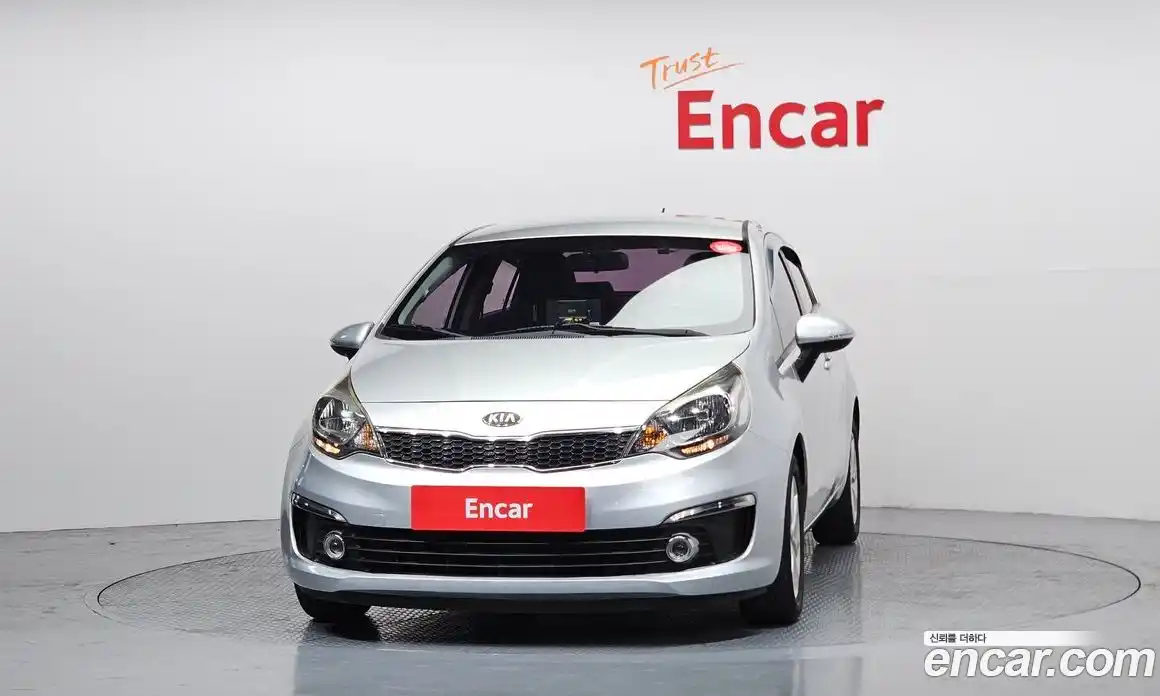 Kia Pride 2015 1.6 Автомат в Москве № 10147, фото 8