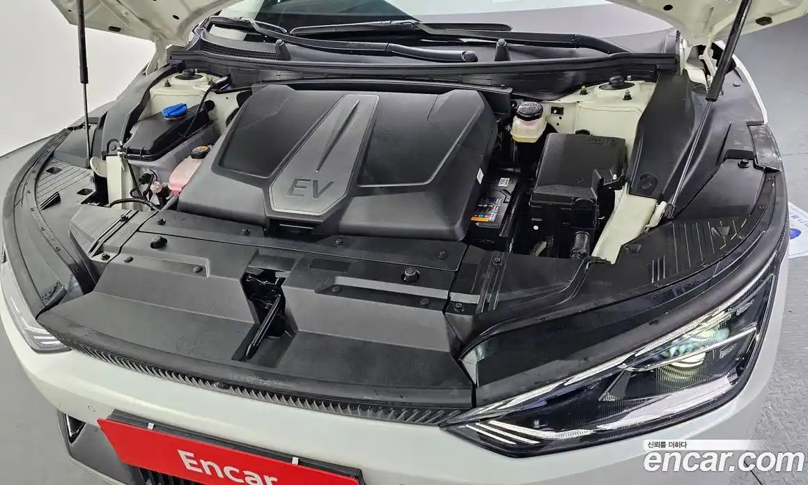 Kia EV6 2022 0.1 Автомат в Москве № 10158, фото 13