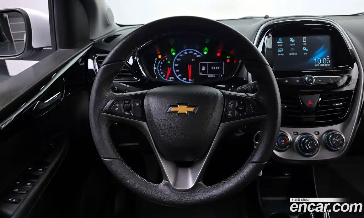 Chevrolet Spark 2017 1.0 Автомат в Москве № 104463, фото 16