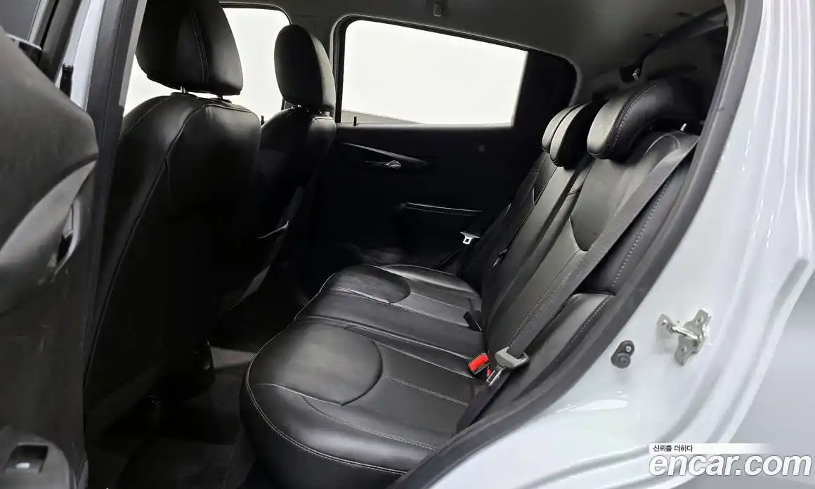 Chevrolet Spark 2017 1.0 Автомат в Москве № 104463, фото 4