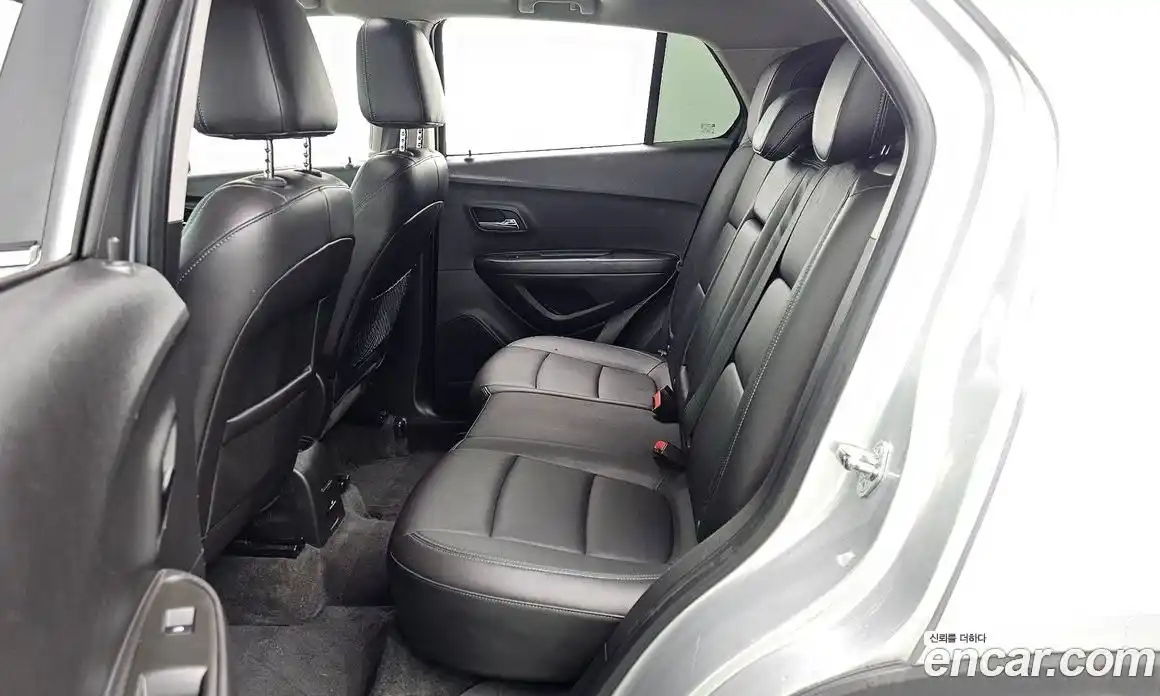 Chevrolet Trax 2015 1.4 Автомат в Москве № 105399, фото 9