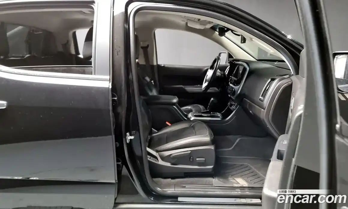 Chevrolet Colorado 2020 3.6 Автомат в Москве № 105672, фото 11