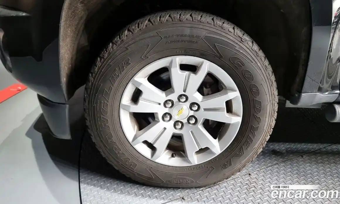 Chevrolet Colorado 2020 3.6 Автомат в Москве № 105672, фото 13